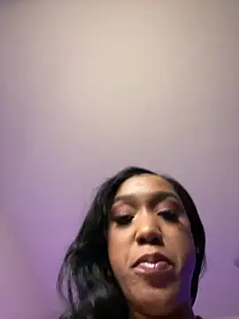 MsChanelCarter élő XXX-chatje