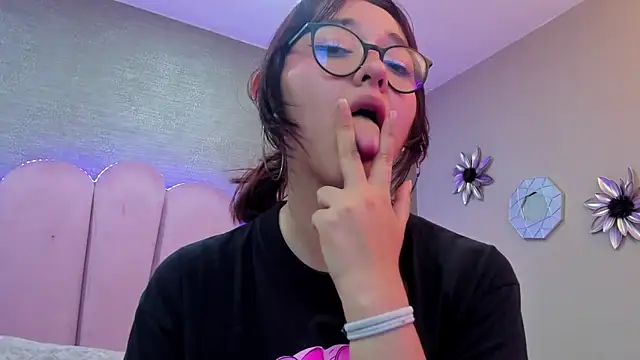 LilithBluum – Live XXX-chat