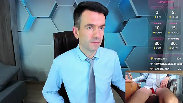 SteveTiger live XXX chat