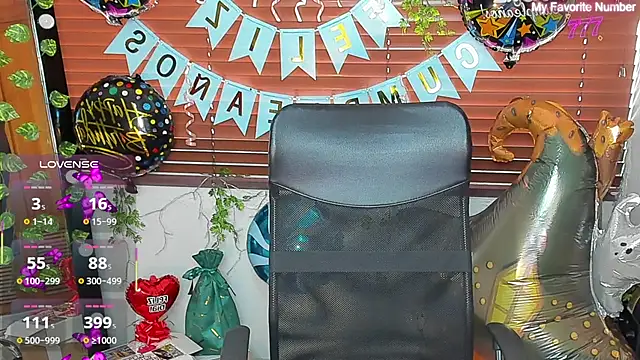 DestinyHills élő XXX-chatje