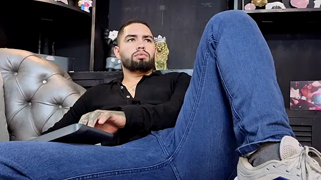 matteosantos 网络视讯表演