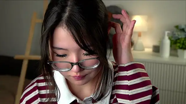 NelleMihalko's Live XXX Chat