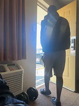 Stressreliever82 Chat XXX live