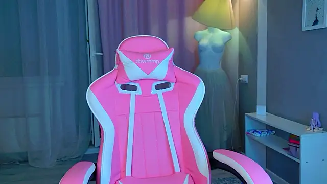 Онлайн чат XXX popjenny