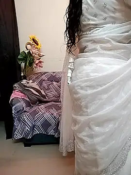 دردشة kaamuk_shweta الجنسية المباشرة