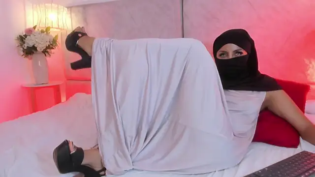 Czat XXX na żywo – naomiii__