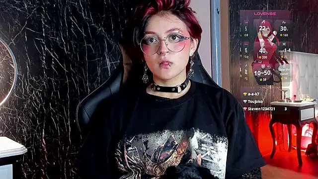 YuuMiko's Live XXX Chat