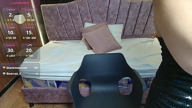 MoriahStorm's Live XXX Chat