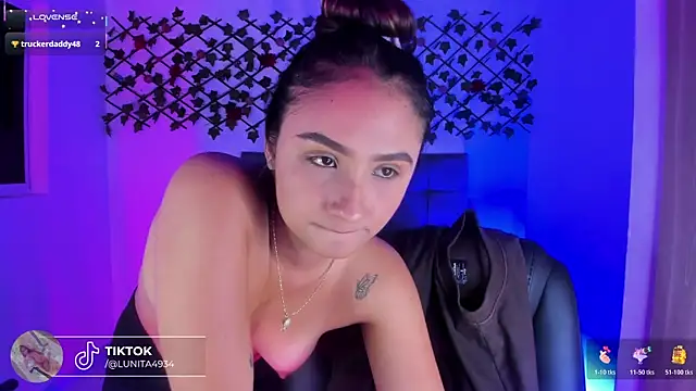 charlotte_keyss Webcamshow