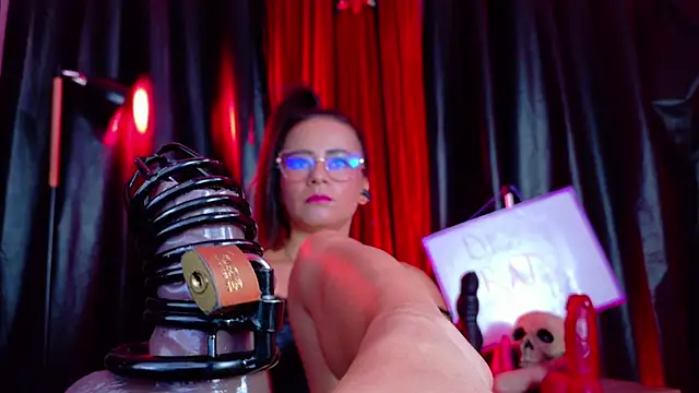 Show de MistressSlut1 na webcam