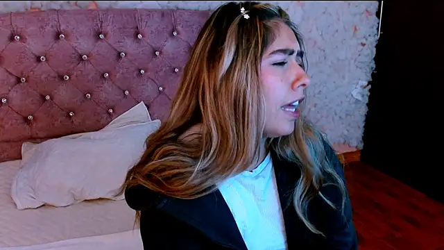 Chat XXX ao vivo de Sofiazaf_