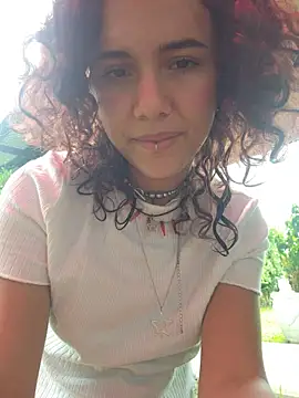 Онлайн чат XXX Isabella_Stark