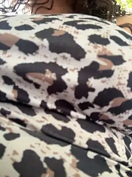 Eva_stark10 লাইভ XXX চ্যাট