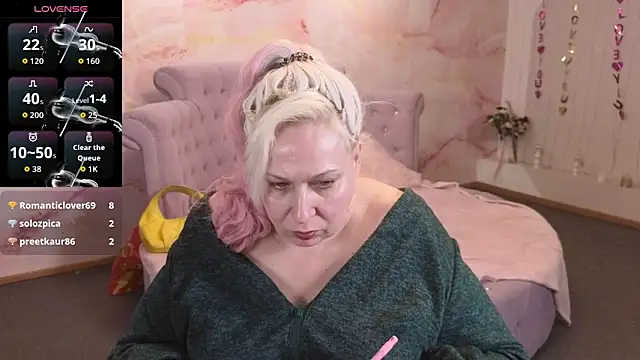 Chat +18 de Penelope_Pinky ao vivo