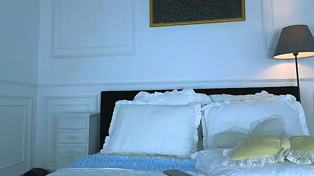 NicoleMarani Chat XXX in diretta