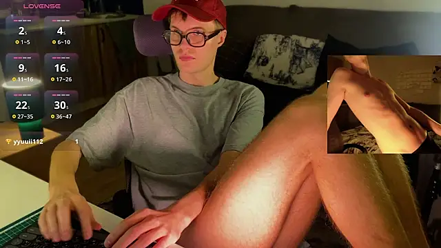 Chat XXX en directo de Leonnextdoor