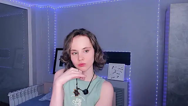 دردشة CrystaLeah الجنسية المباشرة