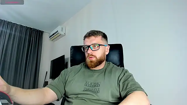 Findom_guy 现场XXX聊天