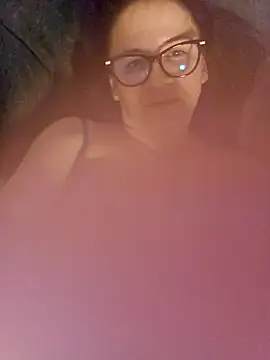 Chat +18 de KristenVega ao vivo