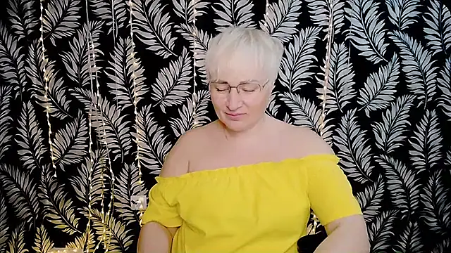 Chat +18 de Olivia_playful ao vivo