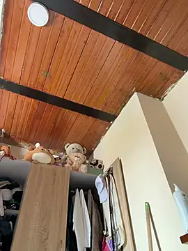 Cami_Leon2's Live XXX Chat