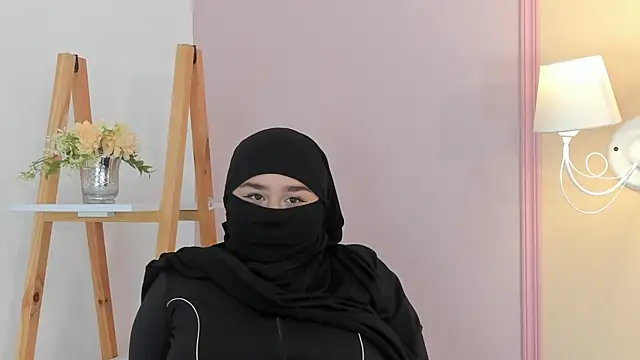 Chat +18 de _zharaa ao vivo