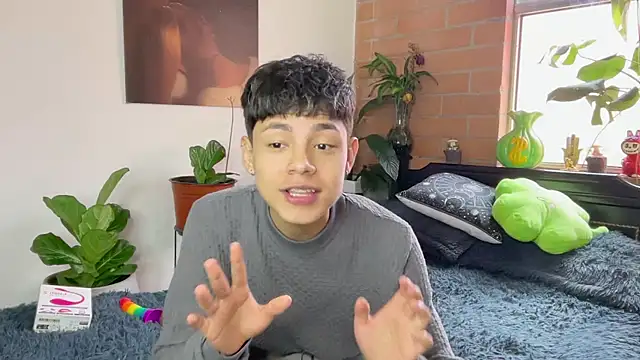 Andy_Belier23のウェブカメラショー