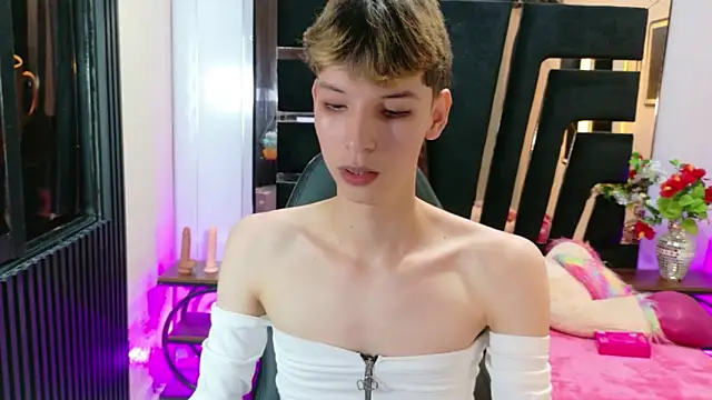 Stefany_PiInk's Live XXX Chat