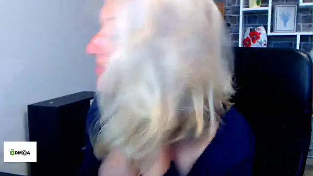 angel_devil_milf's Live XXX Chat