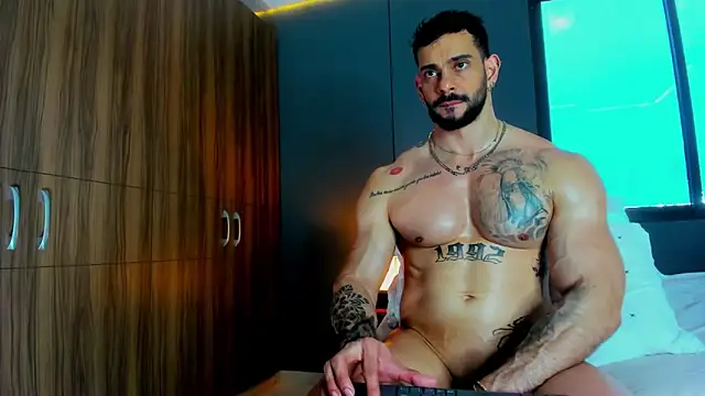 XXX chat uživo modela massimo_visconti