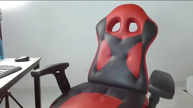 Caius_fox Pertunjukan Webcam