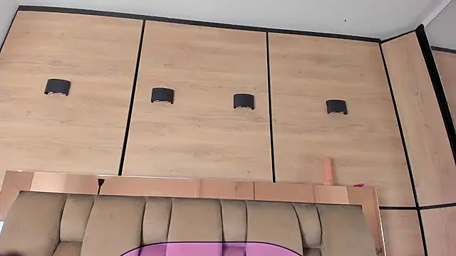 Chat XXX en directo de karol_lewiss