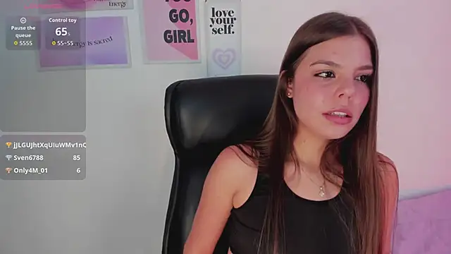 Chat XXX en directo de LanaJones_