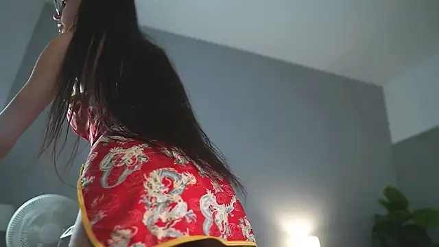 ValexieLux: онлайн-секс-чат