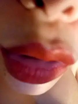 LONA-_- Obrolan Langsung XXX