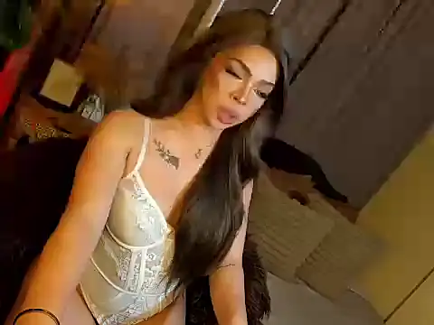 Nyxie_luxx's Webcam Show