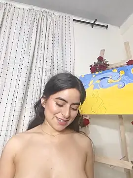 saasha_Petit Adlı Modelin Canlı XXX Sohbeti