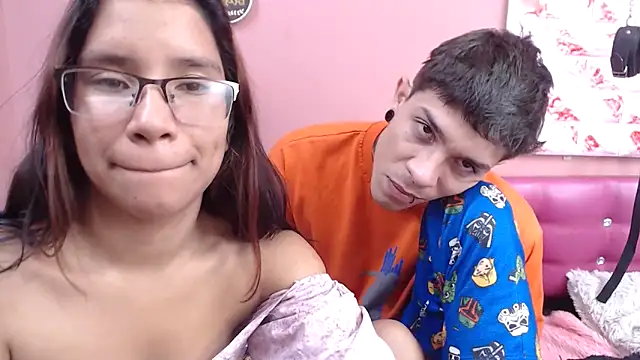 spiritedcouplewet Live XXX Chat