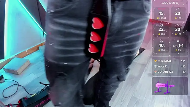 MrJustin_Brianna_BDSM Chat XXX in diretta