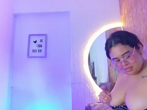 Živý XXX chat deva_big