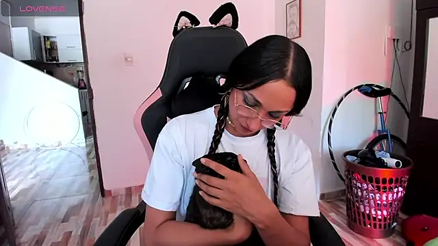 Živý XXX chat adrena_10