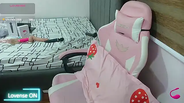 ashly888's Live XXX Chat