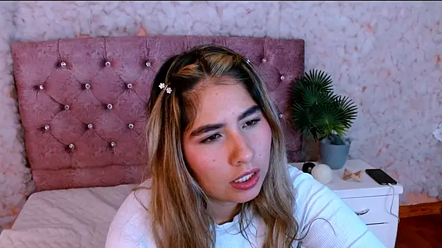 Sofiazaf_'s Live XXX Chat