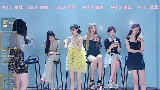 Fox_815's Live XXX Chat