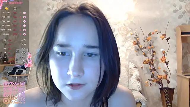 Chat +18 de TianaMeiser ao vivo