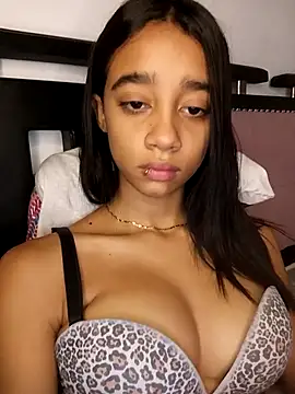 Zoe_Sweett18 webcam show