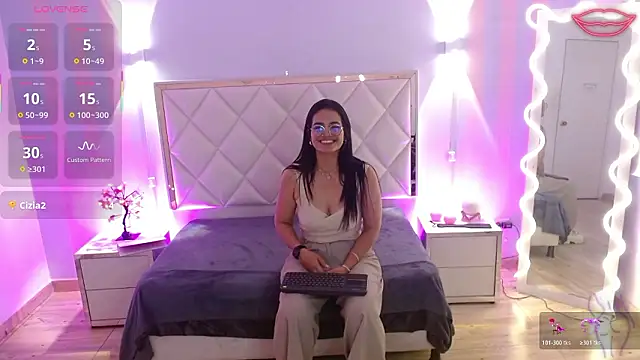 Rosalind_tay live XXX chat