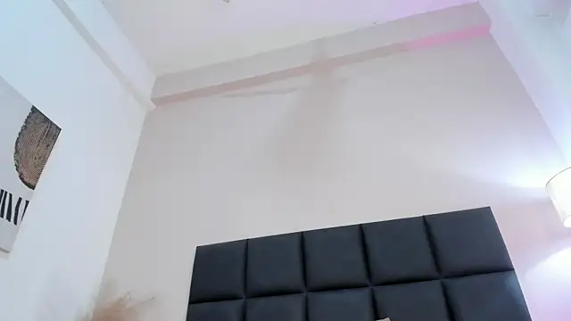 SeleneLujanのライブXXXチャット