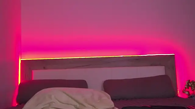 AnyaLobb Adlı Modelin Canlı XXX Sohbeti