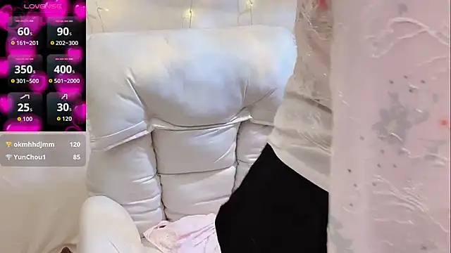 Tw_Zoella's Live XXX Chat